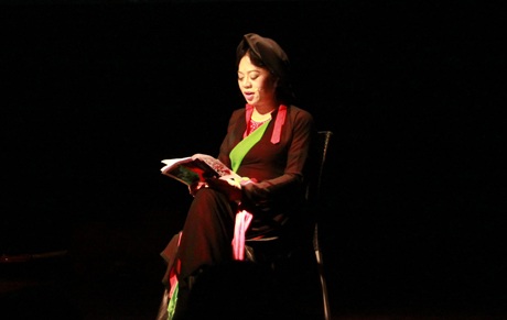 Thu Hà “Lá ngọc cành vàng” trình diễn tác phẩm của Vi Thùy Linh - 4 Trúc Diệp