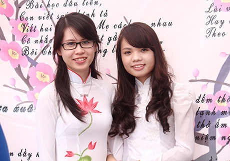 Nhiều bạn trẻ đến với Ngày thơ, dành cho thơ nhiều tình cảm trân trọng