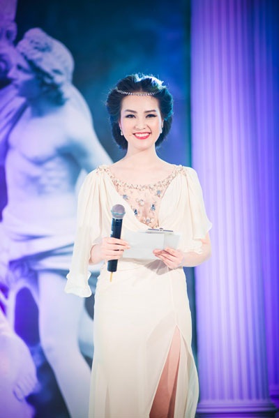 Á hậu Thụy Vân khoe vẻ đẹp kiều diễm - 7 Hà Thanh