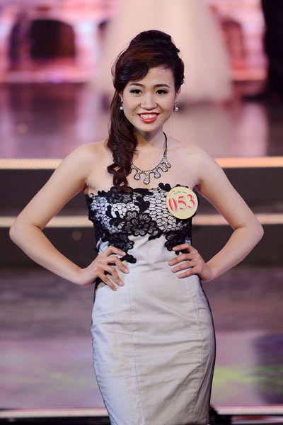 Nữ sinh Hải Linh đăng quang “Người đẹp Kinh Bắc 2014” - 3 Người đẹp giành danh hiệu cao nhất- Người đẹp Kinh Bắc thứ nhất 2014