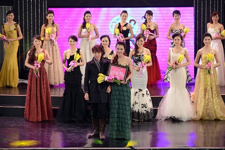 Nữ sinh Hải Linh đăng quang “Người đẹp Kinh Bắc 2014” - 12 Người đẹp mặc trang phục tự chọn đẹp nhất, Nguyễn Thị Hiền
