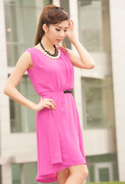 “Cô dâu mới” Ngọc Quyên đẹp kiêu kỳ trên đất Mỹ - 7 Hà Thanh