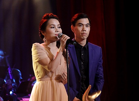 Đỗ Bảo, Tùng Dương ẵm "cú đúp" giải Âm nhạc Cống hiến - 3 ...cặp đôi mới lên duyên Thúy Trang- Phạm Thanh Hà với Tình yêu màu nắng
