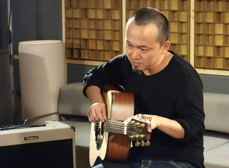 Quốc Trung rời ghế Giám đốc âm nhạc“Giai điệu Tự hào” - 1 Quốc Trung rời ghế Giám đốc âm nhạc“Giai điệu Tự hào”