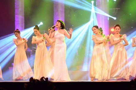 <i style=mso-bidi-font-style:
normal>Bài: