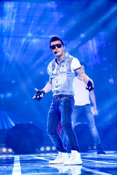 Phạm Thu Hà khản đặc tiếng vẫn liều thể hiện “Chuông gió” - 9 <b style=mso-bidi-font-weight:
normal>Hà Thanh