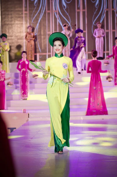 Đỗ Thị Huệ giành vương miện "Người đẹp Hạ Long 2014" - 9 Hà Thanh