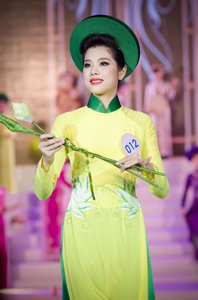 Đỗ Thị Huệ giành vương miện "Người đẹp Hạ Long 2014" - 10 Hà Thanh