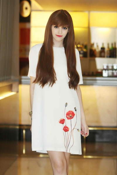 Hoa hậu Jennifer Phạm đẹp rạng rỡ - 6 Tham dự sự kiện này còn có người mẫu trẻ Andrea