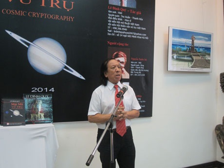 Nhà họa sĩ- điêu khắc Lê Đình Quỳ ra mắt Mật mã vũ trụ