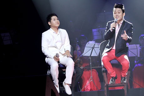 Tùng Dương khen Trọng Tấn “không cao nhưng người khác phải ngước nhìn” - 8 <i style=mso-bidi-font-style:
normal>Bài: