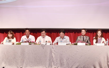 Ban tổ chức tại buổi ra mắt cuộc thi Hoa hậu Việt Nam 2014