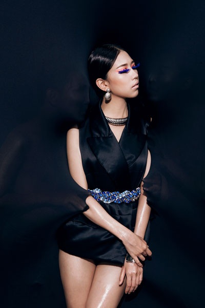 Nữ ca sĩ Min ra mắt “Nhớ” - 4 Min trong MV Nhớ