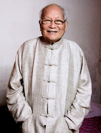 Nhà văn Tô Hoài (Ảnh: Nguyễn Đình Toán)