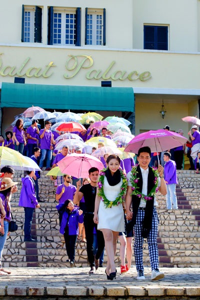 <b style=mso-bidi-font-weight:
normal>Hà Thanh