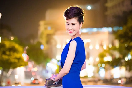 Hoa hậu Dương Thùy Linh ngày càng đẹp rạng rỡ - 9 Hà Thanh