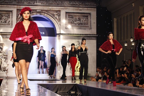 Eva de Eva - thương hiệu duy nhất tham gia Đep Fashion Run Way 3 - 3 Hình ảnh Khải Hoàn Môn của nước Pháp được tái hiện trong Fall Winter Fashion Show Eva de Eva 2011
