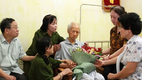 Tác giả “Em mơ gặp Bác Hồ”- nhạc sĩ Xuân Giao qua đời - 2 Normal