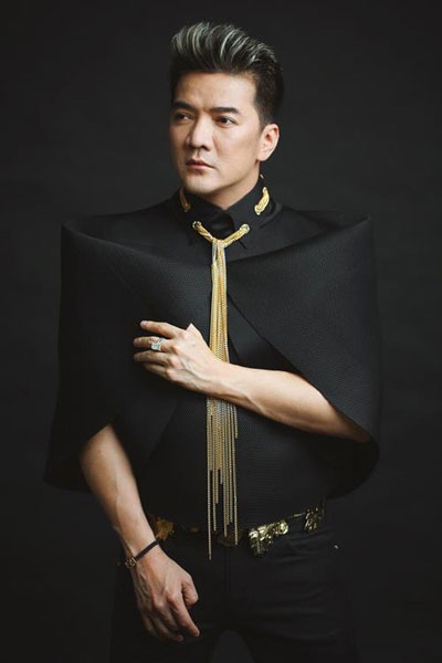Đàm Vĩnh Hưng huỷ show ở Mỹ để hát trong “Men show” - 1 Đàm Vĩnh Hưng huỷ show ở Mỹ để hát trong “Men show” - 1
