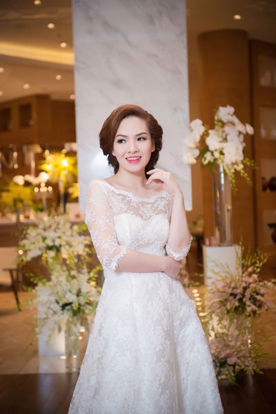 <b style=mso-bidi-font-weight:
normal>Hà Thanh