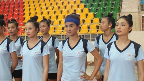 Kim Tuyến “bầm dập” trong phim “Bản kê số phận” - 3 Một số cảnh trongĠphim Bản kê số phận
