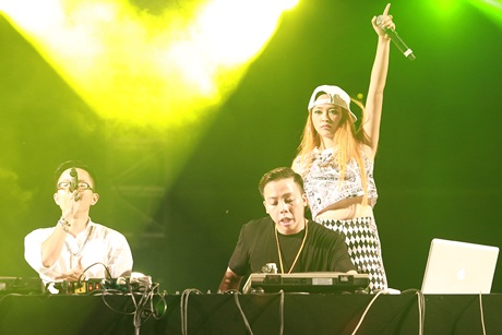 3 Diva Việt mở màn “cuồng nhiệt” Lễ hội âm nhạc giữa Hoàng thành - 4 Hồng Minh