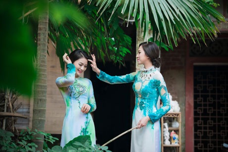 “Hương sắc Hà Nội” tôn vinh tà áo dài Việt Nam - 7 Một số hình ảnh trong
BST của NTK Anh Thư (Ngân An) sẽ tham gia trình diễn trong ngày 1010