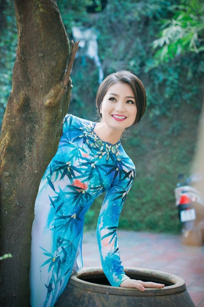 “Hương sắc Hà Nội” tôn vinh tà áo dài Việt Nam - 9 Một số hình ảnh trong
BST của NTK Anh Thư (Ngân An) sẽ tham gia trình diễn trong ngày 1010