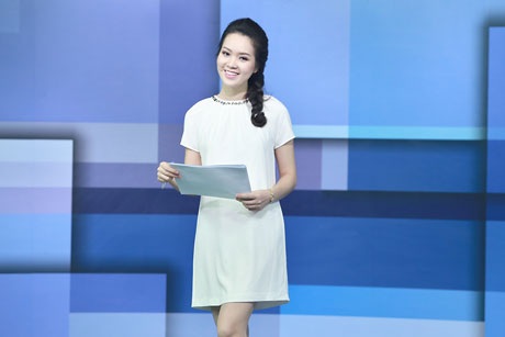 MC “Chuyển động 24h” háo hức trước giờ lên sóng - 9 MC Quốc Khánh