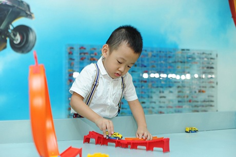 Ngắm nhóc tỳ đáng yêu của 4 nữ MC truyền hình xinh đẹp