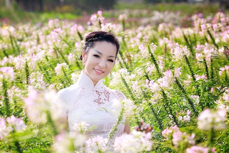 Thúy Nga kể chuyện thoát khỏi khủng hoảng nợ nần... - 3 Thúy Nga chia sẻ, cuộc sống của chị đang ở giai đoạn thăng bằng (Ảnh: Hải Bá)