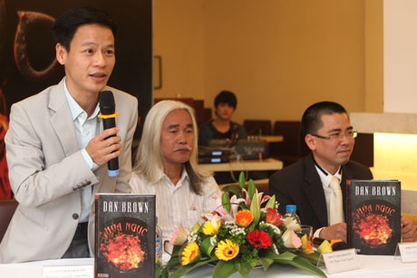 Ra mắt tiểu thuyết được mong chờ nhất của nhà văn Dan Brown - 2 Dịch giả Nguyễn Xuân Hồng kể về hành trình nỗ lực đưa Hỏa ngục đến với độc giả Việt