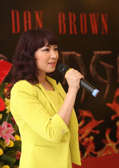 Ra mắt tiểu thuyết được mong chờ nhất của nhà văn Dan Brown - 5 Nhà văn Di Li