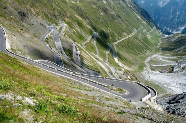 Trên những con đường đáng sợ nhất thế giới