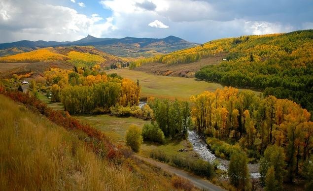 Những nông trại gia súc tại khu bảo tồn hoang dã quốc gia của tiểu bang Colorado 