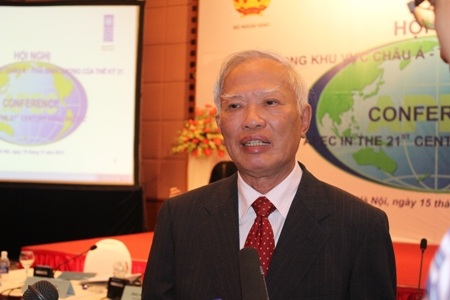 Nguyên Phó Thủ tướng Vũ Khoan (Ảnh Nam Hằng)