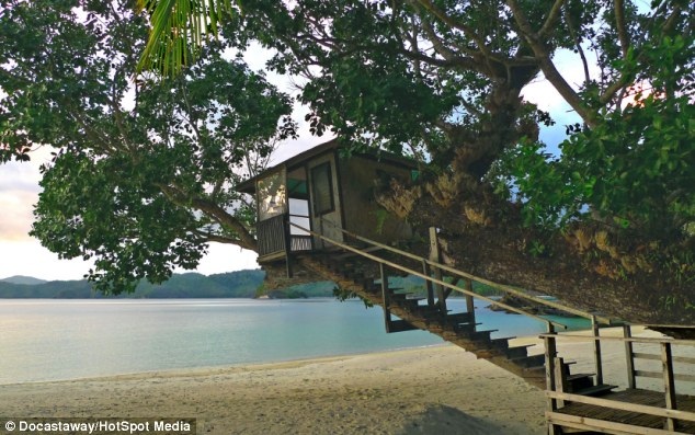 Trải nghiệm cảm giác làm Robinson Crusoe trên hoang đảo - 3 Du khách cũng có thể chọn một ngôi nhà trên cây