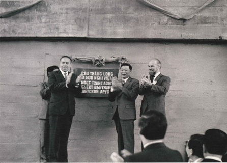 Báo chí Việt Nam đưa về chuyến thăm