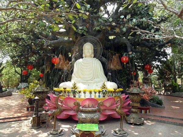 Báo Singapore so sánh Suối Tiên với Công viên Haw Par Villa kỳ dị - 8 Suối Tiên là công viên văn hóa chủ đề Phật giáo đầu tiên trên thế giới