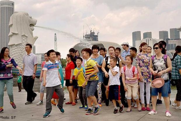 Sau vụ máy bay mất tích, lượng du khách Trung Quốc đặt tour tới Singapore cũng giảm