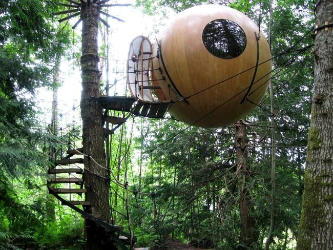 Đến thăm những khách sạn kỳ lạ nhất thế giới - 4 Khách sạn Bivacco Gervasutti, Ý