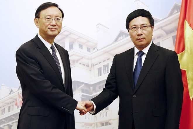 Phó Thủ tướng Phạm Bình Minh hội đàm với ông Dương Khiết Trì - 1 Việt Nam - Trung Quốc nhất trí sớm ổn định tình hình Biển Đông