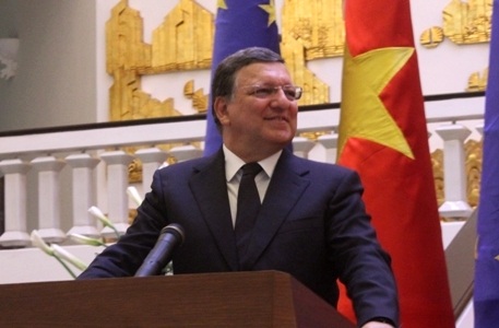 Chủ tịch EC José Manuel
Durão Barroso tại buổi gặp gỡ báo chí