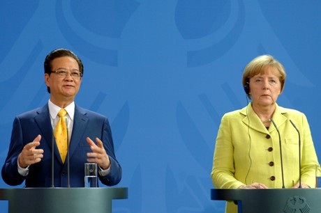 Đức sẽ đưa vấn đề Biển Đông ra Hội nghị ASEM 10 - 1 Hai nhà Lãnh đạo Việt Nam-Đức họp báo sau Hội đàm. Ảnh: VGP/Nhật Bắc