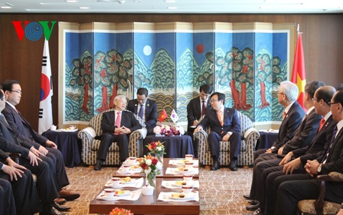 Thị trưởng thành phố Busan tiếp Tổng Bí thư Nguyễn Phú Trọng.