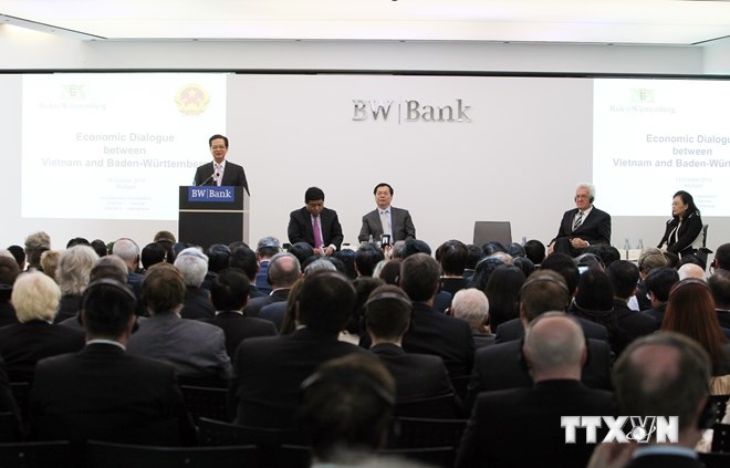 Thủ tướng kêu gọi doanh nghiệp Đức tăng đầu tư tại Việt Nam - 2 Thủ tướng kêu gọi doanh nghiệp Đức tăng đầu tư tại Việt Nam