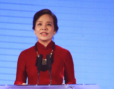 Nghệ sỹ gửi lời chúc năm mới bình an đến độc giả Dân trí - 1 Nghệ sỹ gửi lời chúc năm mới đến độc giả Dân trí