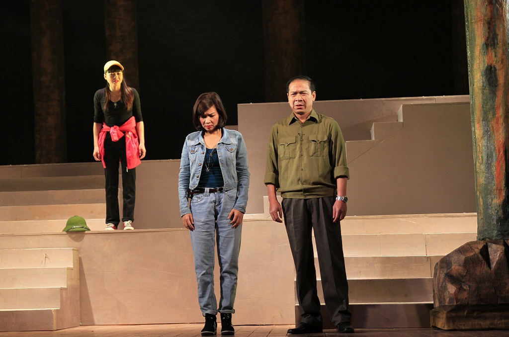 “Những chấn động còn lại” và nạn tham nhũng nhức nhối - 6 Hào Hoa