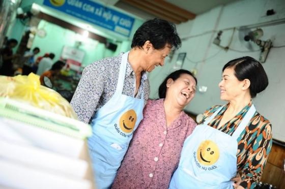 Đã quá 70, Chế Linh
vẫn còn tha thiết yêu sân khấu