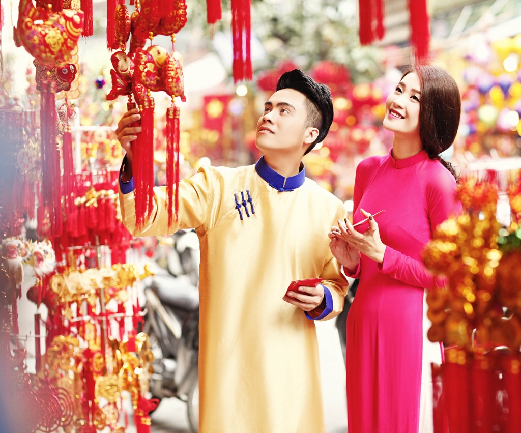 Phan Hà Phương dịu dàng bên MC Thái Dũng ngày Tết - 7 Hào Hoa